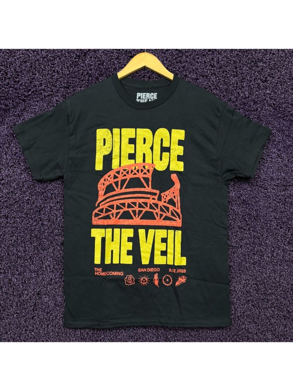 Pierce the Veil Home Coming San Diego T-Shirt Size Medium